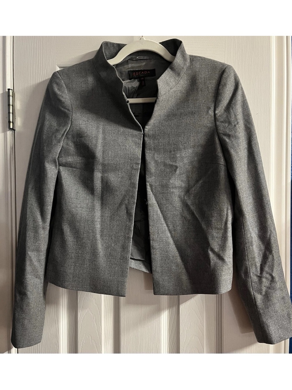 Escada Tailored Grey Collarless Wool-Blend Blazer US Size 4